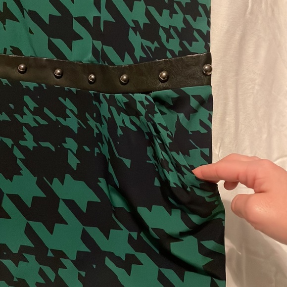 Houndstooth print blue and green dress - Picture 4 of 9